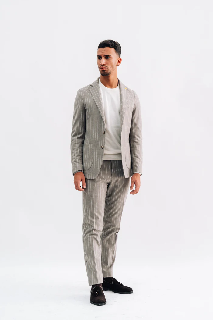 ABITO GESSATO LARGO - immagine 9