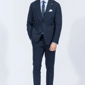 ABITO DUE BOTTONI TASCA A TOPPA