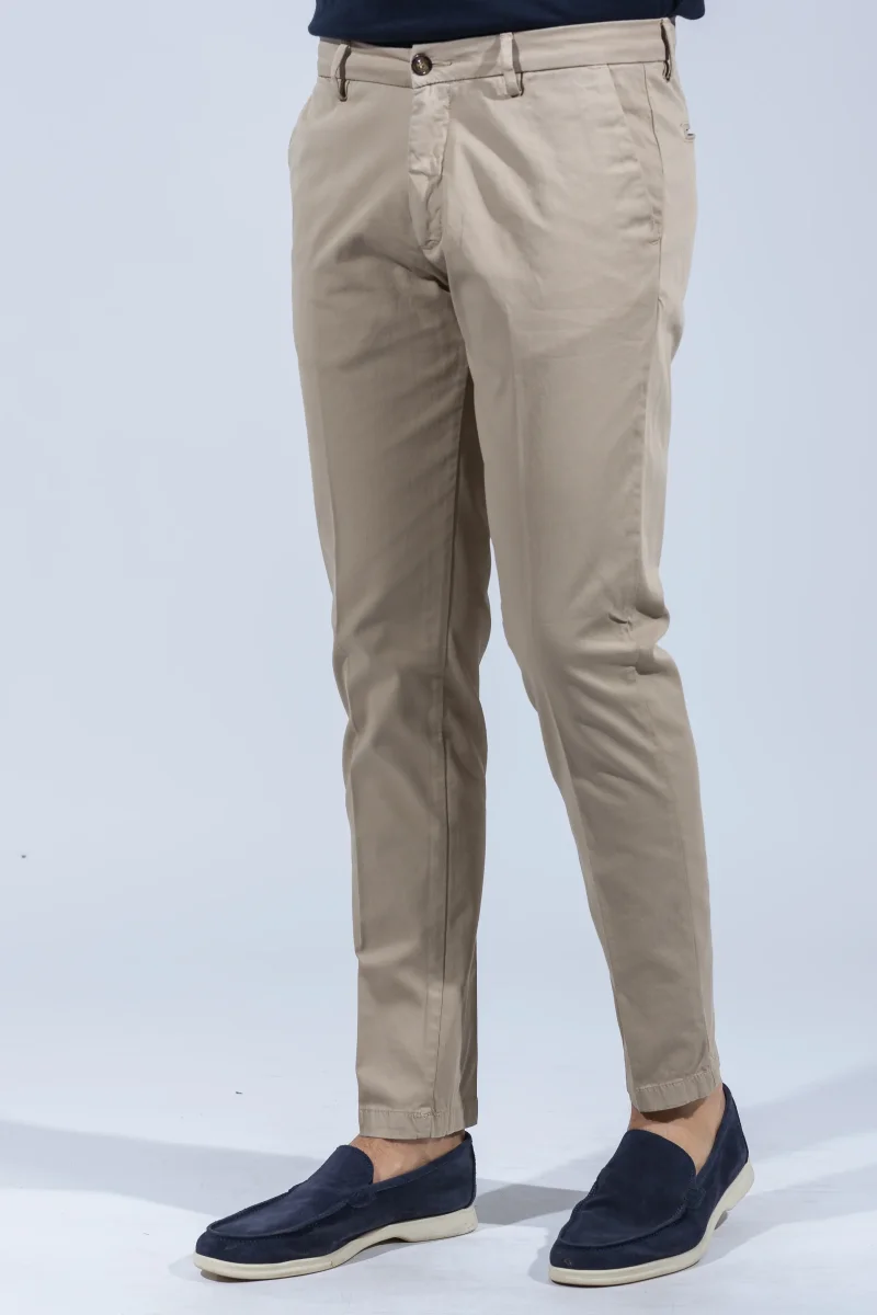 PANTALONE TASCA AMERIKA CAPRI RISVOLTO RASO - immagine 7