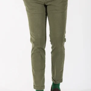 PANTALONE MODELLO CAPRI TRAMA ARMATURATA