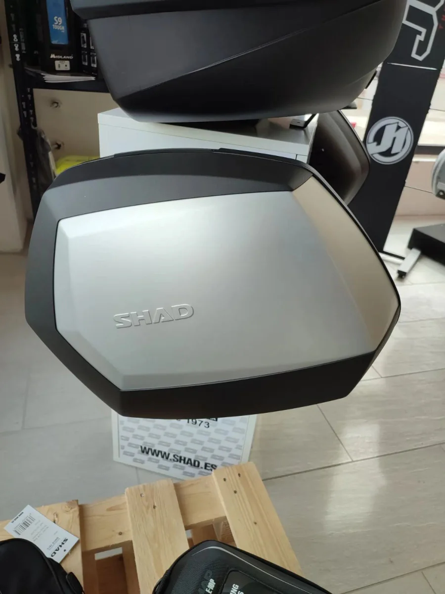 Coppia valigie laterali plastica e alluminio SHAD SH35 - immagine 3