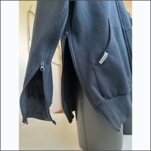 MAGLIA APRIBILE SU MANICHE E FIANCHI