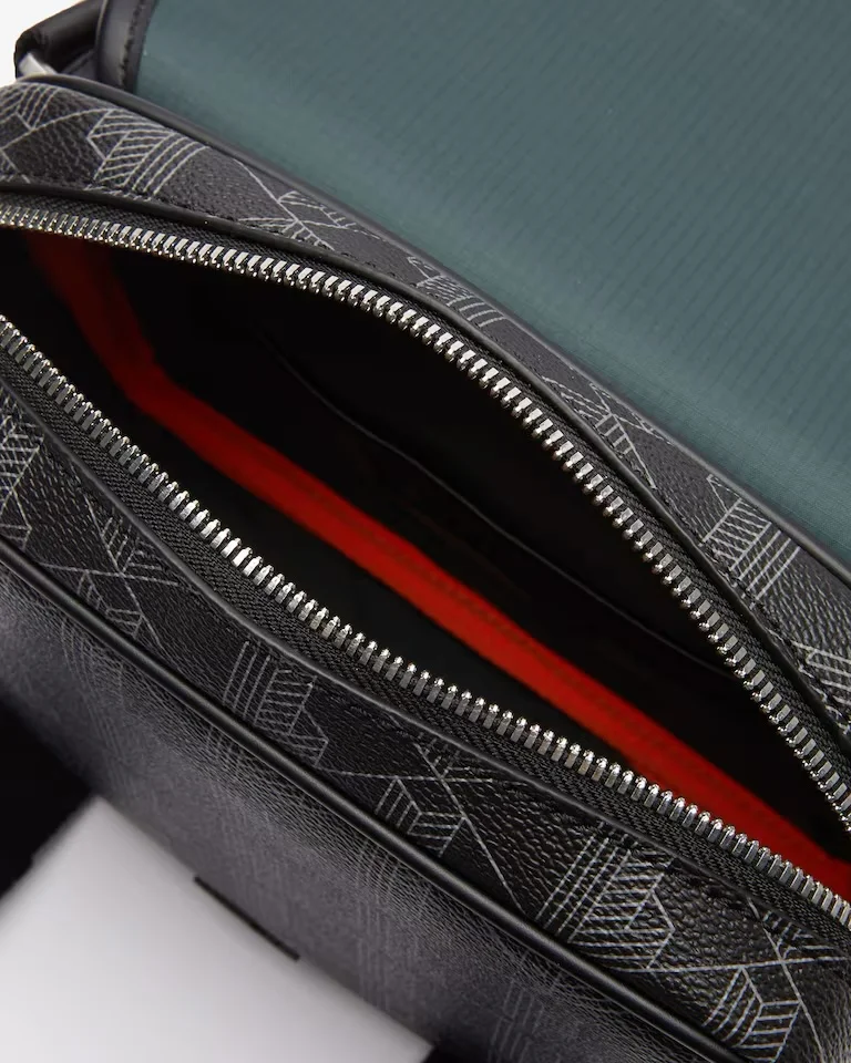 LACOSTE Borsa a tracolla con patta e clip The Blend
REF. NH3787LX - immagine 5