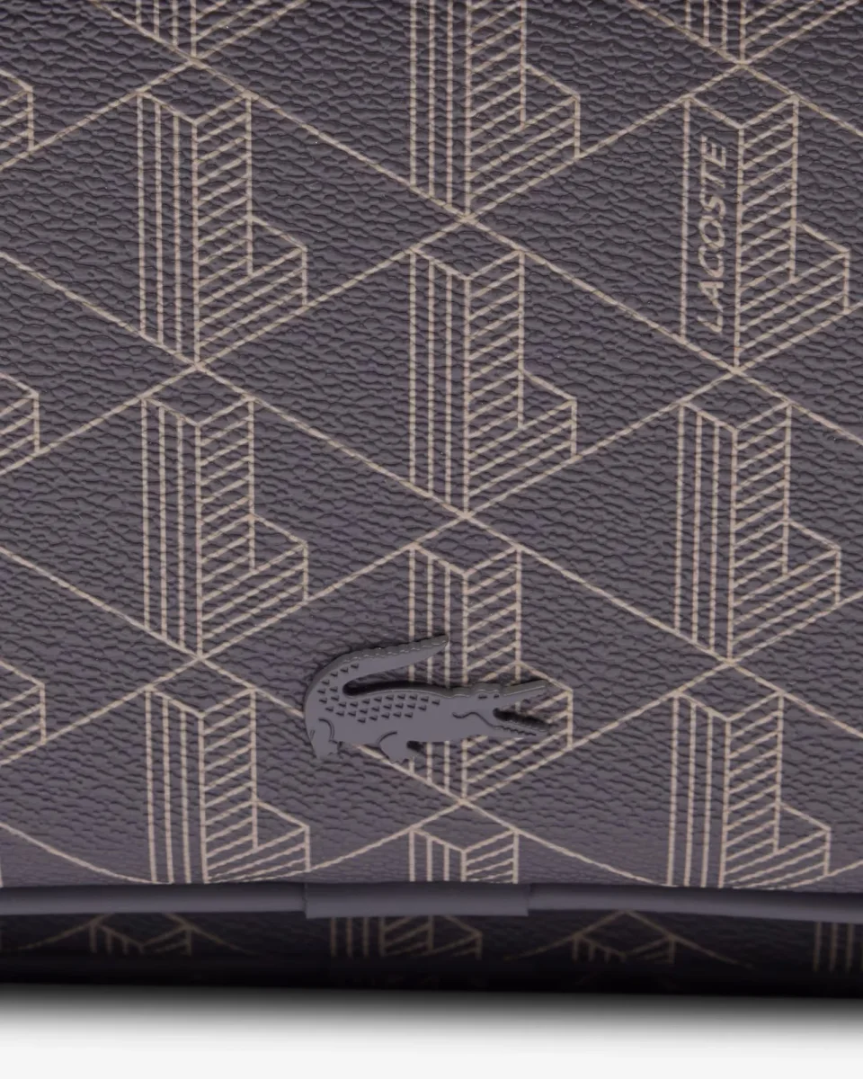 LACOSTE ZAINO MONOGRAM
zaino urban elegante realizzato in canvas e dotato di un monogramma mai visto, con cui arricchire il proprio look.
REF. NH3649LX - immagine 7