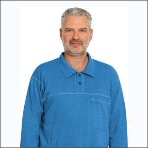 PIGIAMA CON APERTURA A POLO E BOTTONI P4681-017